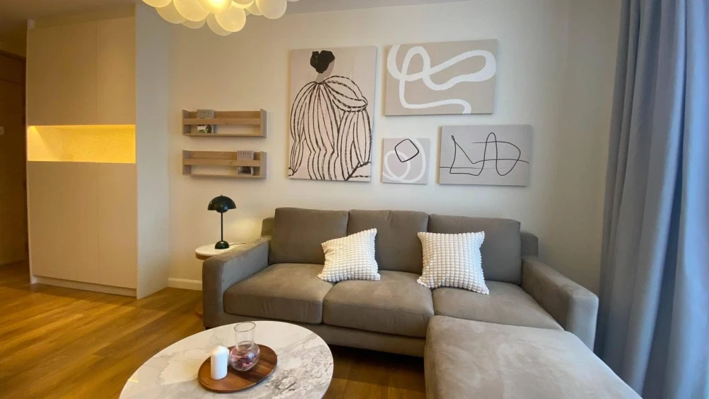 For rent Park Origin Phrompong Sukhumvit24, best corner room on the floor, Benjasiri Park view, North and East directions, book now