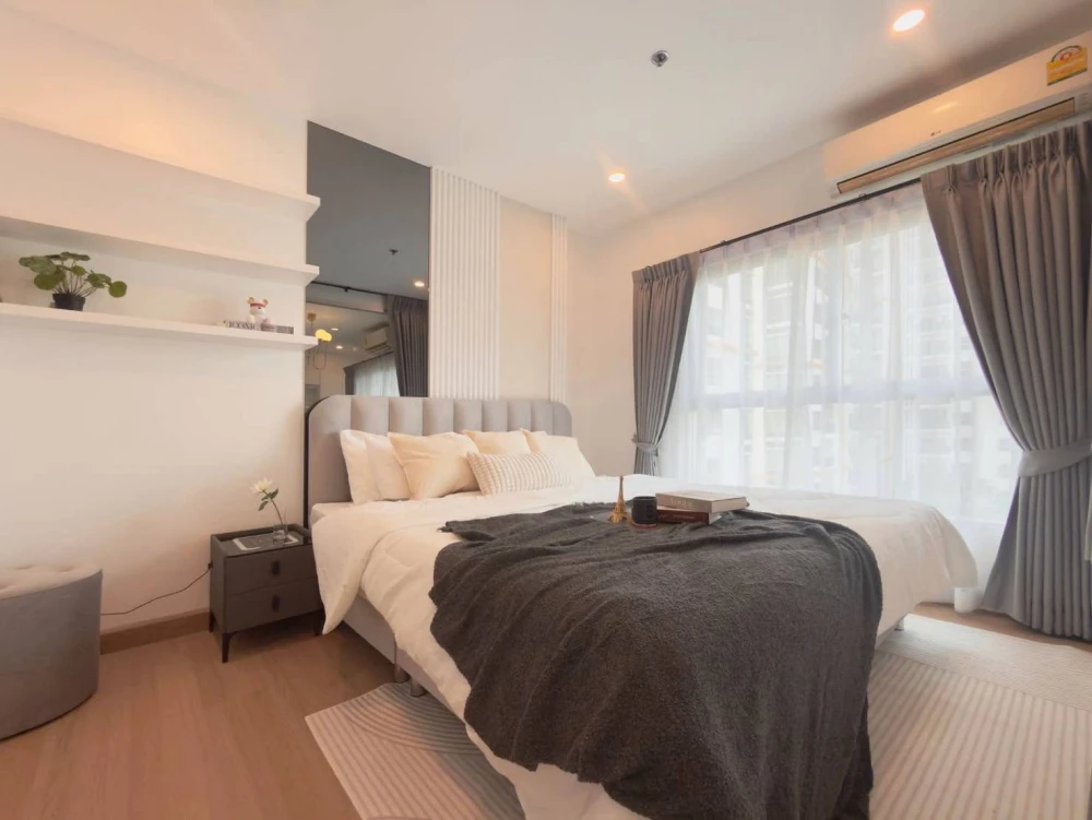 For rent: Parkland Taksin-Tha Phra, beautifully decorated unit on the 11th floor with pool and BTS view. Convenient and fully furnished – you won't wa