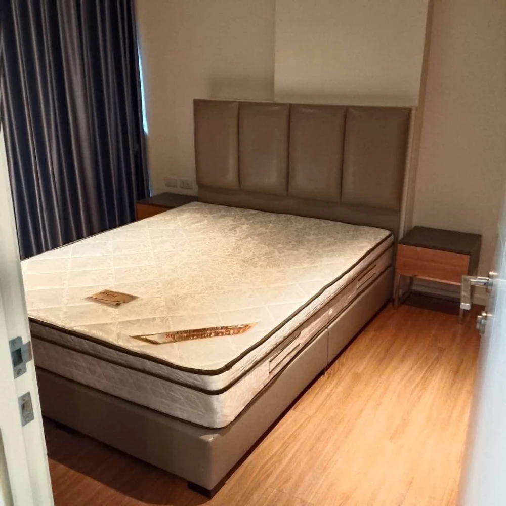 For rent: Parque Phutthabucha 48, 4th floor, fully furnished unit, very livable. Book now!