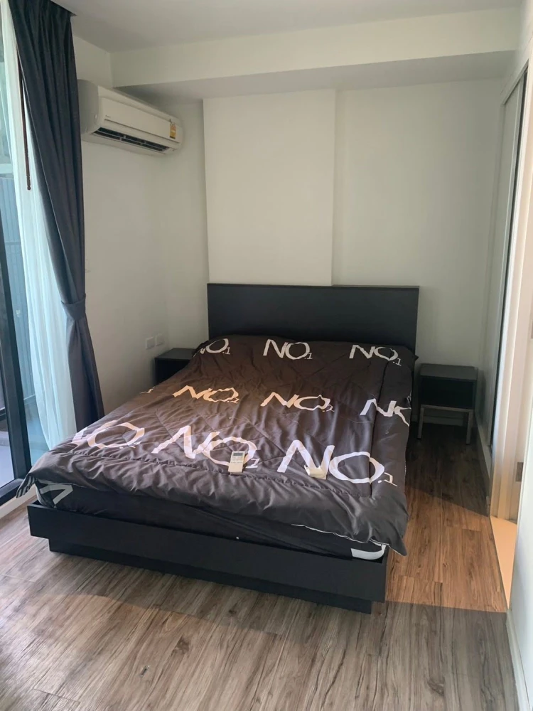 For rent: Parque Phutthabucha 48, 5th floor unit, fully furnished with full amenities and pool view. Book now!