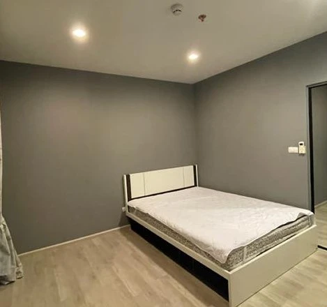 Plum Condo Central Station for rent, a nice room, fully furnished, open view, not blocked, reserve now!