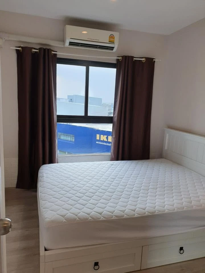 Plum Condo Central Station for rent. Nice unit with complete furniture and appliances. Book now!