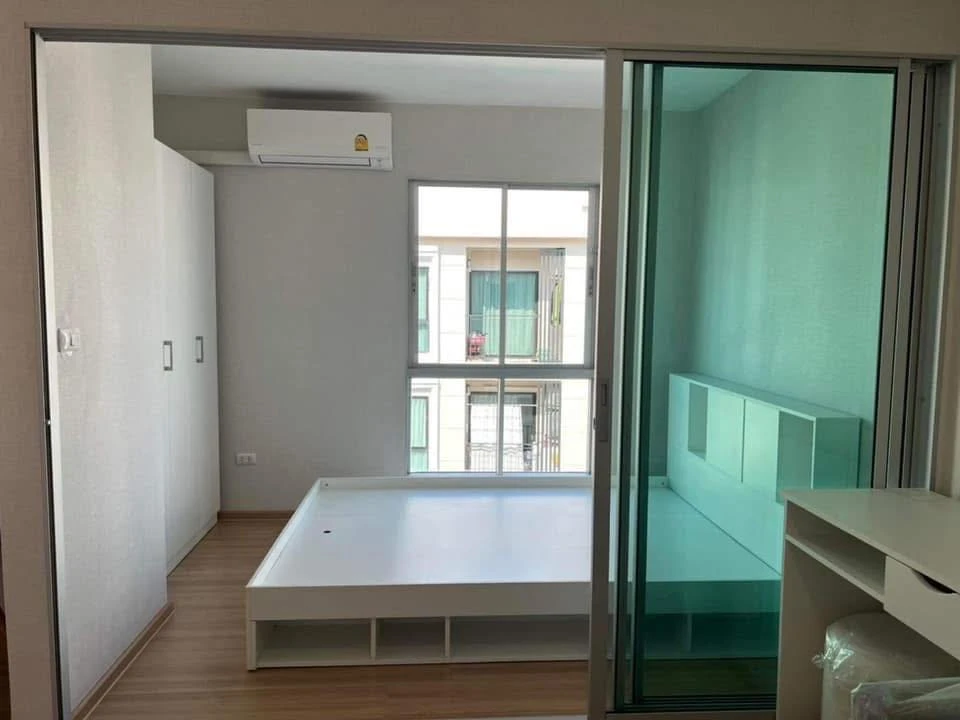 For rent Plum Condo Chaengwattana Donmueang, a nice room at a great price with complete facilities. Book now.