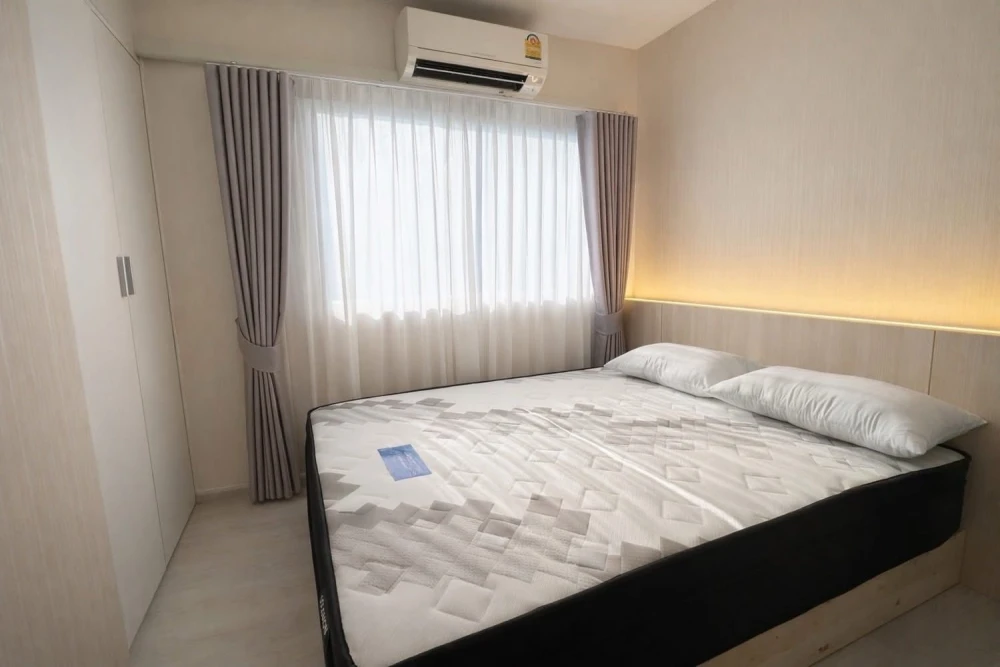 Plum Condo Park Rangsit for rent, 6th floor. Great view, breezy, beautiful room, fully furnished. Book now!