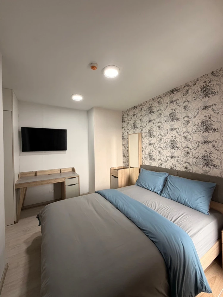 Plum Condo Park Rangsit for rent, 8th floor, city view, fully furnished. Book now, don't wait!