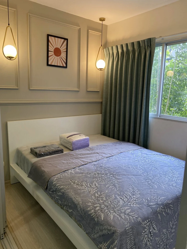 Plum Condo Park Rangsit for rent, 3rd floor unit. Great location, pool view, not hot, convenient transportation. Book now!