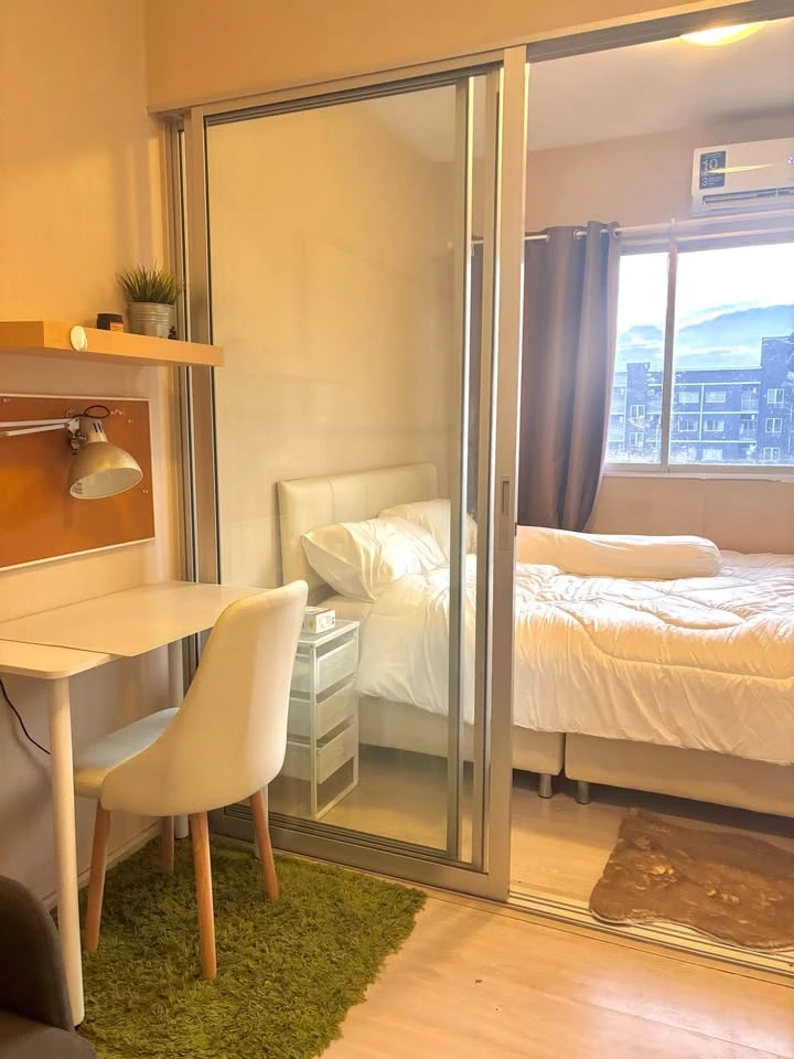 Plum Condo Park Rangsit for rent. Nice unit on the 7th floor, fully furnished with appliances. Book now!