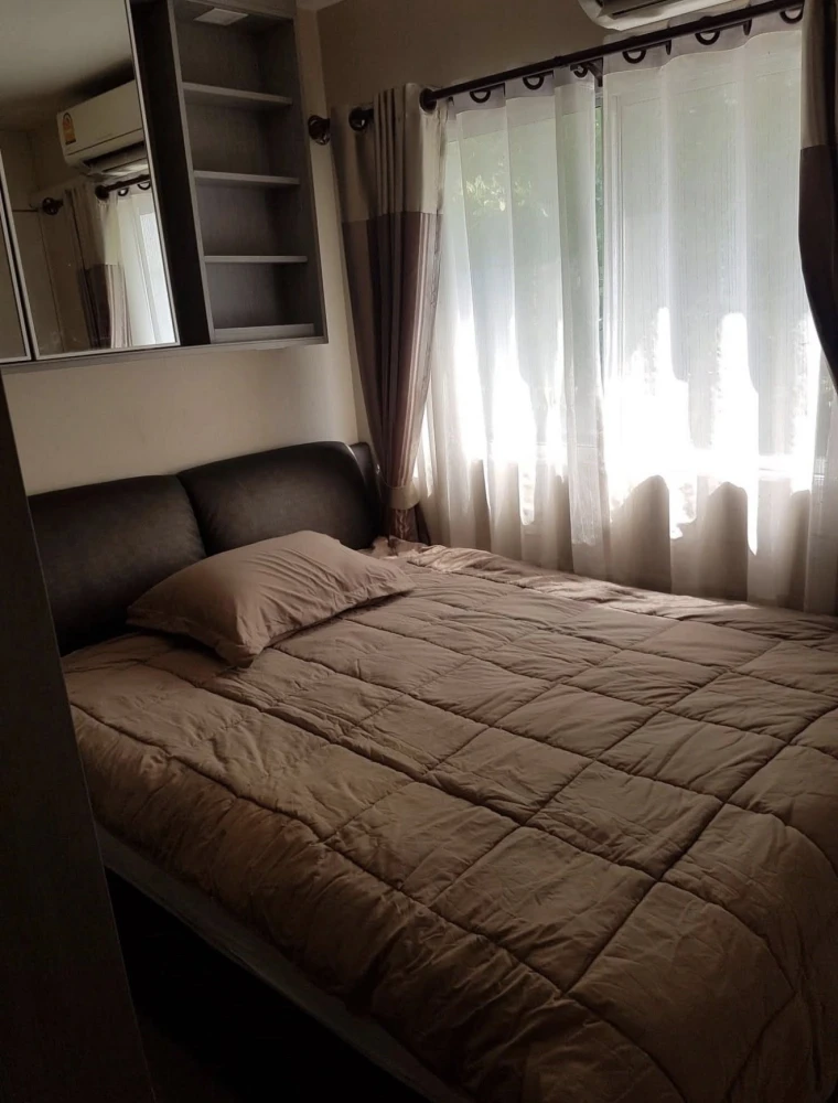 Plum Condo Park Rangsit for rent. Nice room, great location, fully furnished. Just bring your bags and move in!