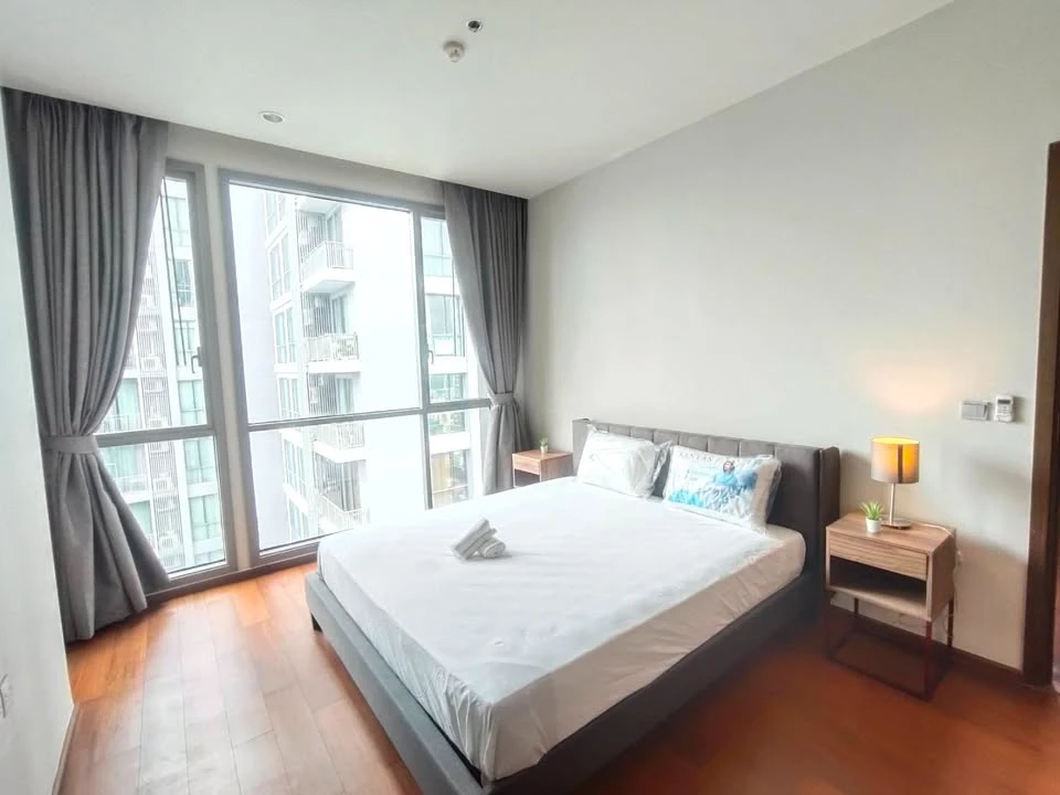 For rent: Quattro by Sansiri, spacious room, lots of usable space, room on the top floor, book now.