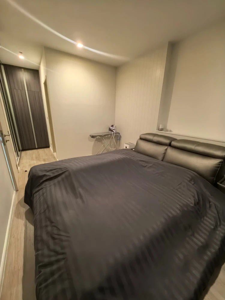 Quinn Ratchada 17, 5th floor, fully furnished condo for rent. Book now! (Hurry!)