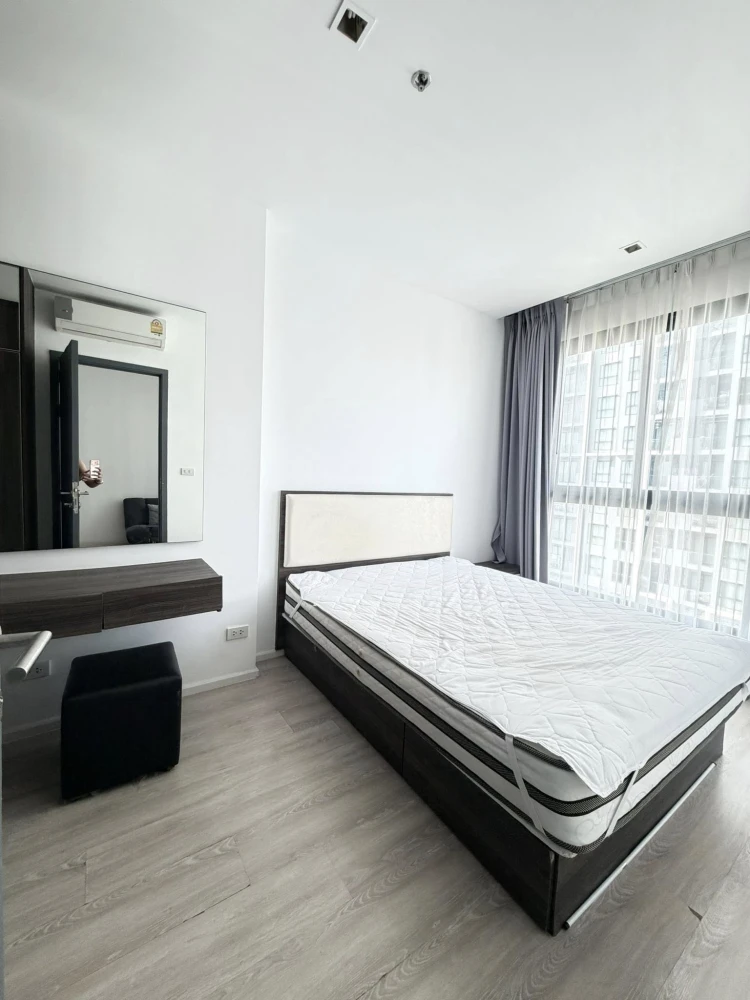 For rent: Quinn Ratchada 17, fully furnished apartment, high floor, good ventilation. Book now!
