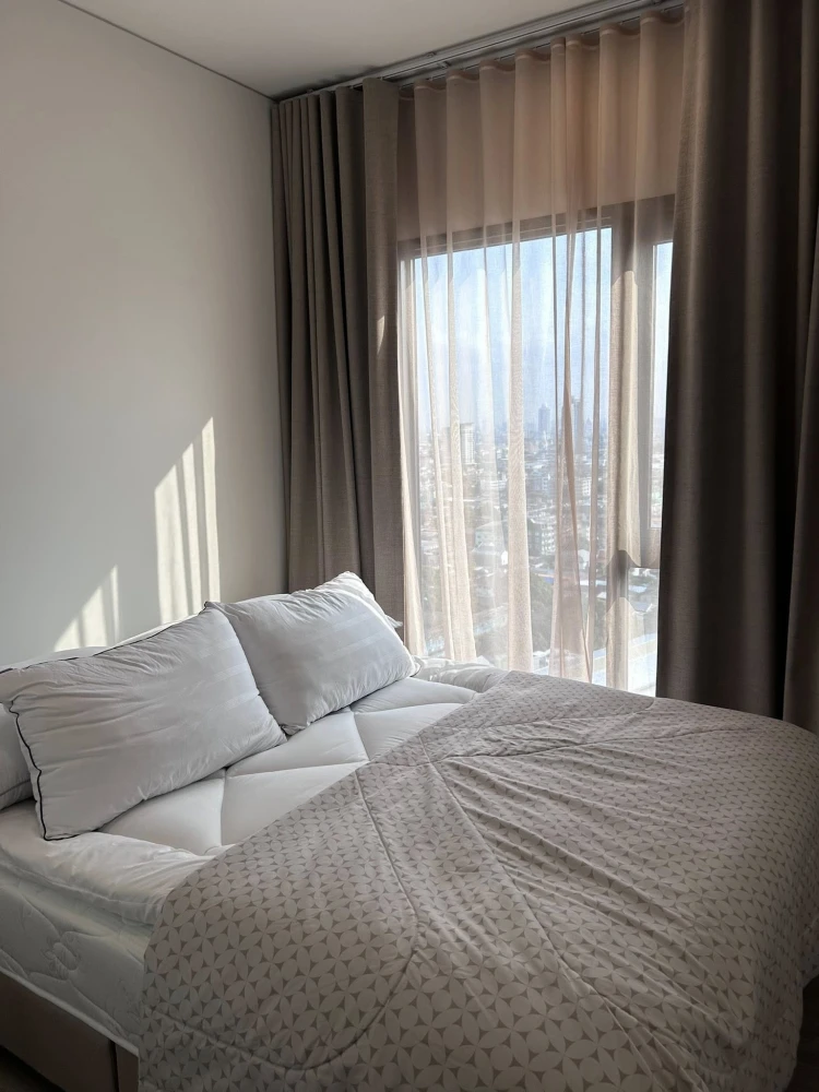For rent: Quintara MHy’Den Pho Nimit, high floor, city view, bright and airy. Ideal for self-occupancy or working in the city. Don't miss out!