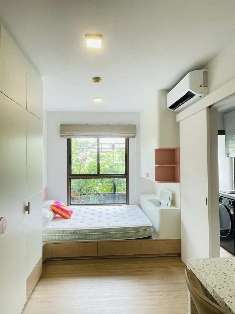 For rent: QUINTARA MHy'ZEN PHROM PHONG, north-facing room, good location, fully equipped with amenities, hurry and book now!