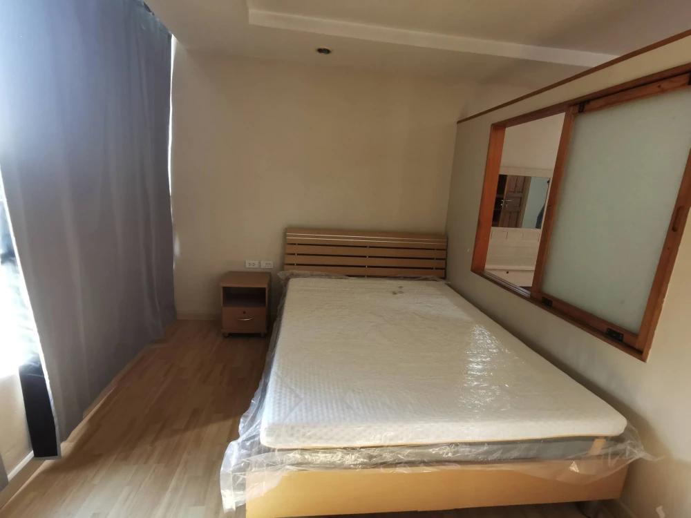 For rent: Ratchada City 18, ready-to-move-in rooms, fully furnished, affordable prices. Book now before it's too late!+++