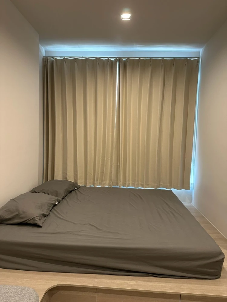 For rent Reference Sathorn Wongwian Yai, nice room, full facilities, book now, don't miss out.