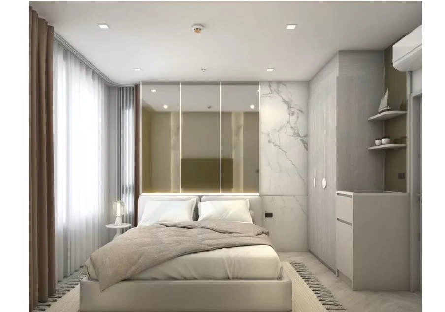 For rent: Reference Sathorn - Wongwianyai, corner unit, very private, One Bedroom Plus type, river view. Highly recommended!