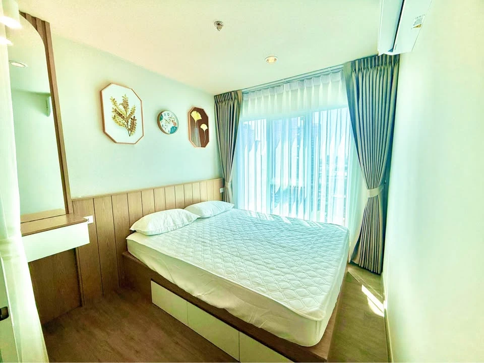 For rent: Regent Home Bangna, 21st floor. Unobstructed view, great location, beautiful view, not hot, fully furnished. Book now!