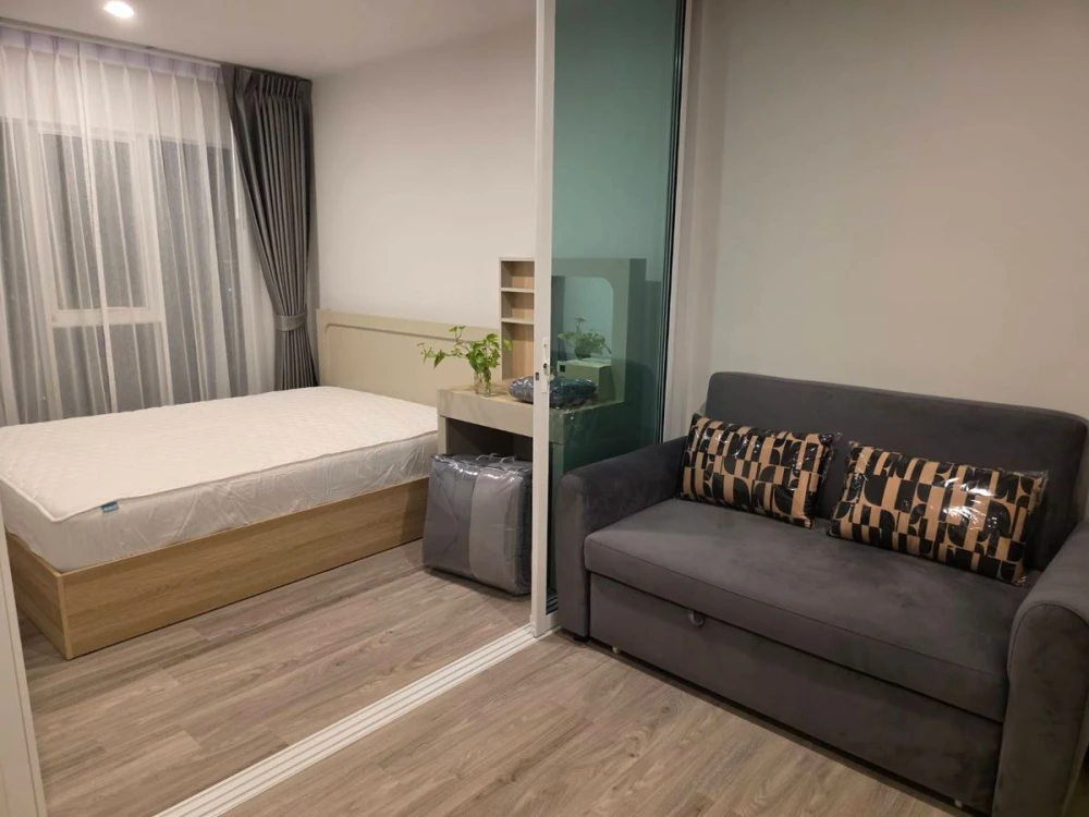For rent: Regent Home Bangna, 25th floor, Building A, open view, beautiful nighttime atmosphere. Hurry and reserve now!