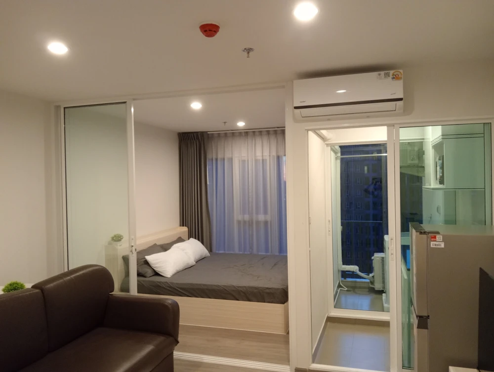 For rent: Regent Home Bangna, 28th floor, fully furnished, ready to move in. Reserve now, don't miss out!