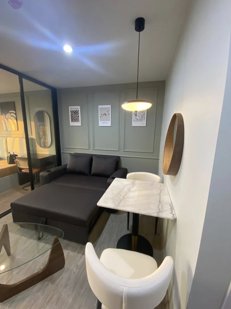 For rent: Regent Home Bangna, Building B, 27th floor. River view, excellent ventilation. The room is well-partitioned and very comfortable. Don't miss