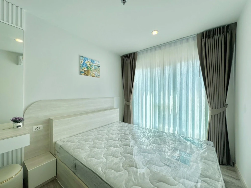 For rent: Regent Home Bangna, high floor unit, comfortable living space, fully furnished, river view. Book now!