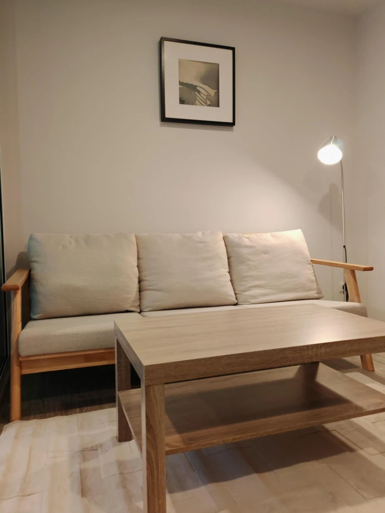 For rent: Regent Home Bangna, a nice room, good location, comes with complete furniture and facilities. Don't miss it.