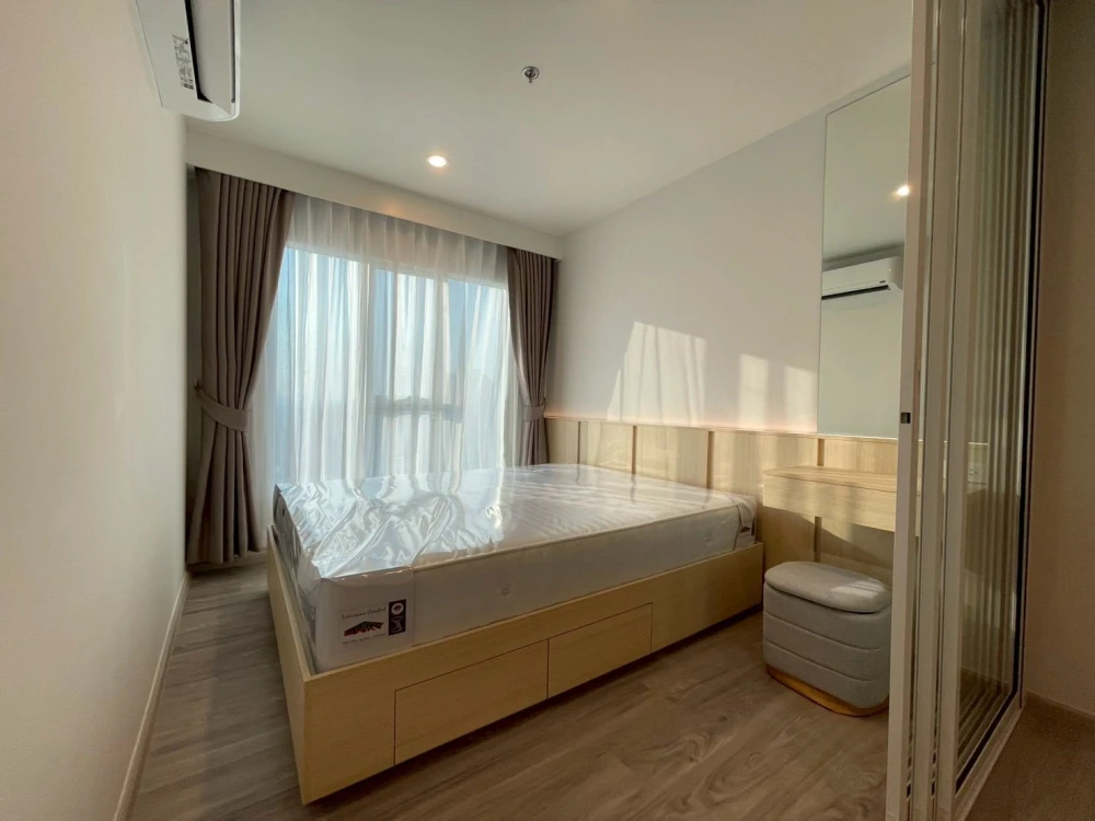 For rent: Regent Home Bangna. Nice room, great location, convenient transportation, fully furnished. Book now!