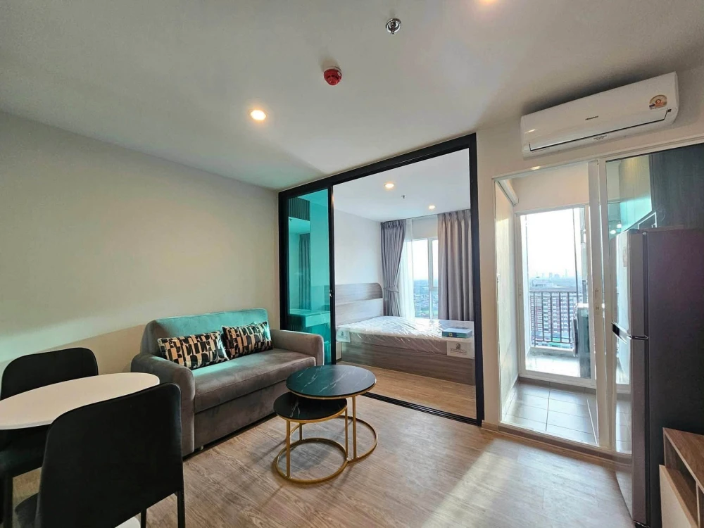 For rent: Regent Home Bangna. A lovely room with complete amenities and a river view. Book now!