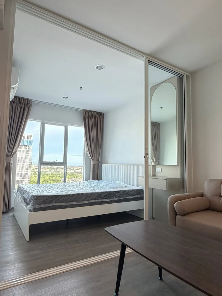 For rent: Regent Home Bangna. A lovely room, fully furnished with appliances. Book now!