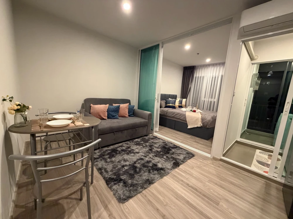 For rent: Regent Home Bangna. Ready to move in. Partitioned and clearly divided into zones. Book today! Don't wait!