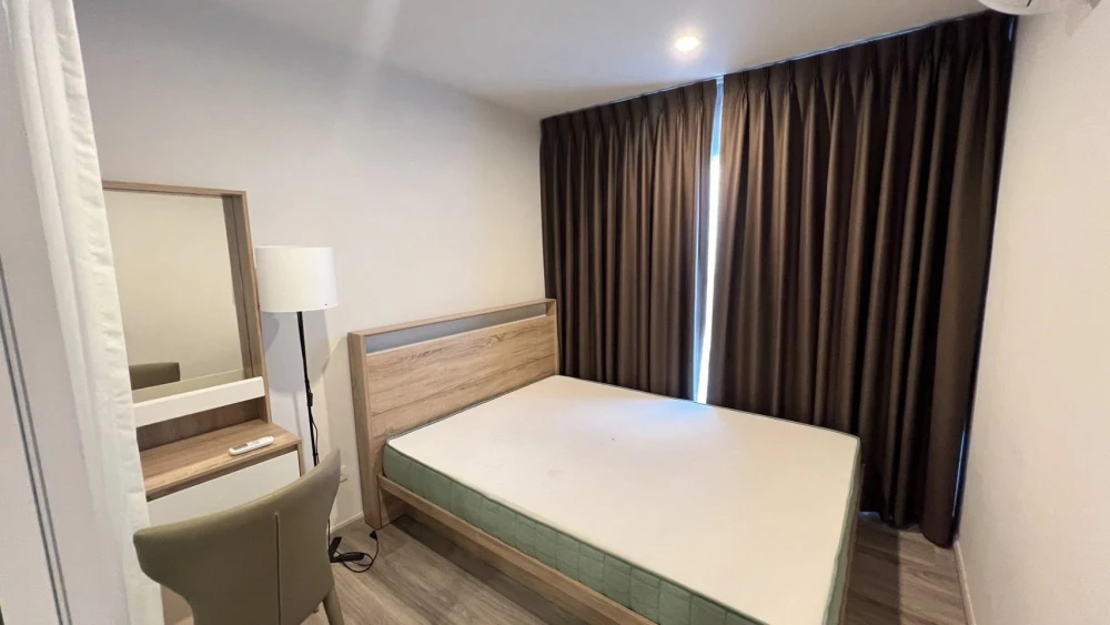 For rent: Regent Home Bangna. Beautiful room, fully furnished, clean, and ready to move in immediately.