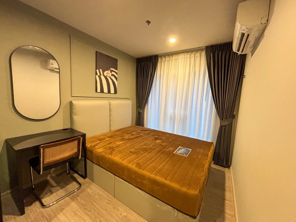 For rent: Regent Home Bangna, 1 bedroom, 1 bathroom, decorated in a controlled tone, with a view of the swimming pool. Hurry and book now!