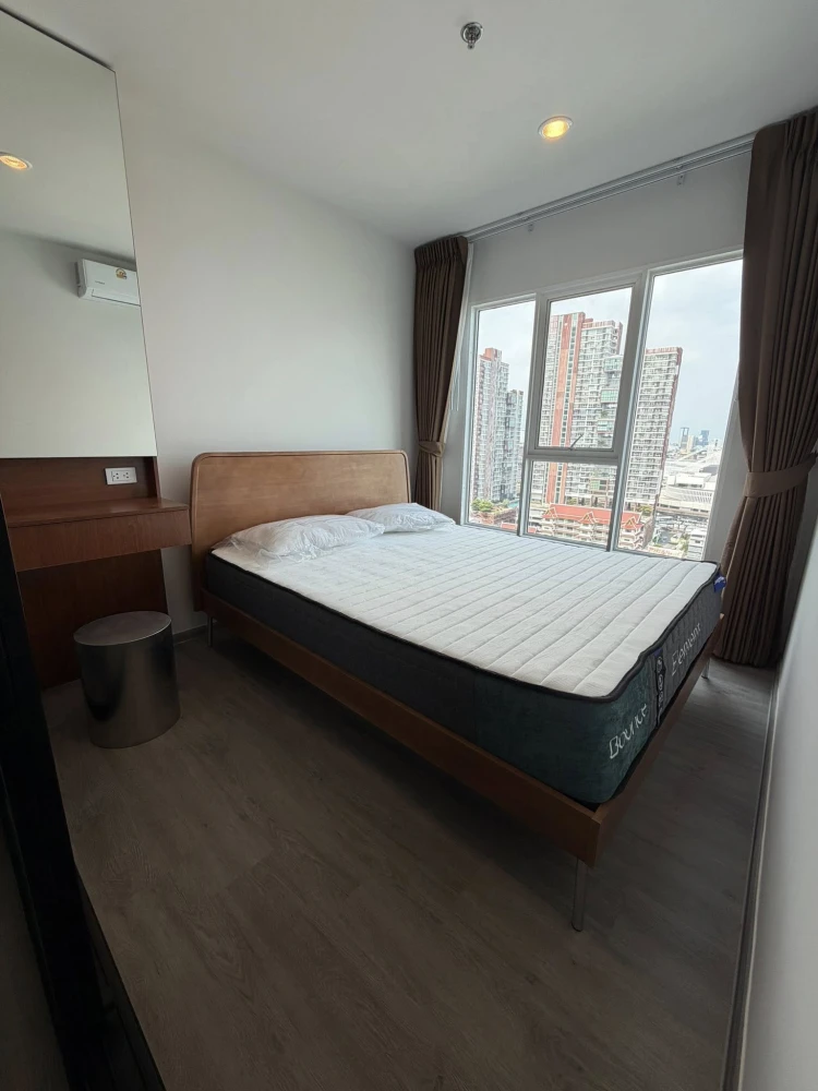 For rent: Regent Home Bangna, 28 sq m. Unobstructed view, golf course view, not exposed to direct sunlight, not next to the garbage room. Don't miss o