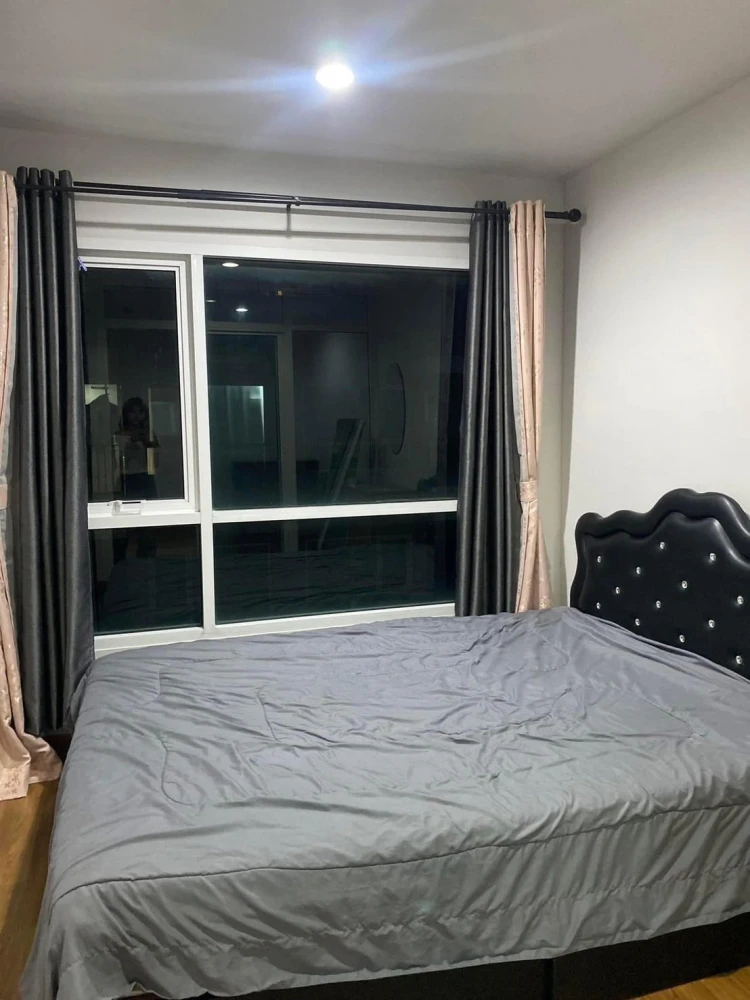 For rent: Regent Orchid Talad Plu, a lovely unit on the 8th floor, in a great location with complete amenities. Book now!