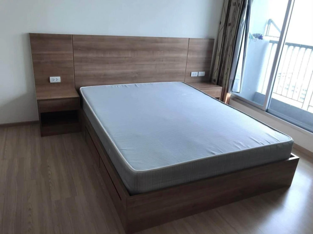 For rent: Rhythm Phahon-Ari, 20th floor, corner unit, fully furnished, very livable. Book now, don't miss out!