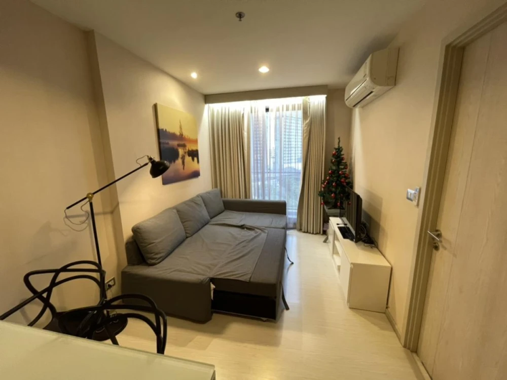 For rent: Rhythm Sukhumvit 42, beautiful view, nothing blocking it, reserve now, don't miss out, hurry!