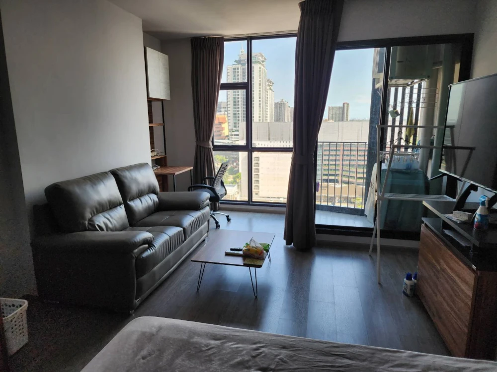 For rent: RHYTHYM EKKAMAI, ready to move in, fully furnished + electrical appliances, book now before you miss out!!