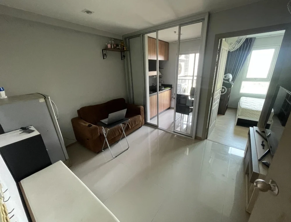 For rent: Rich Park @ Chaophraya, 1 bedroom, 1 bathroom. Great location, convenient transportation. You can't miss this opportunity!