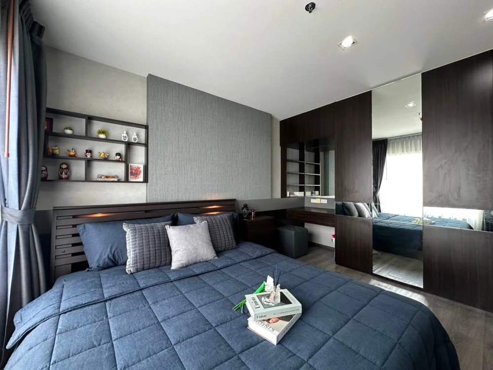 For rent: Rich Park Triple Station, 24th floor, fully furnished unit, very livable. Book now!