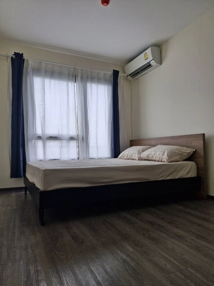 For rent Rich Park Triple Station, 7th floor, fully furnished room, nice to live in. If interested, hurry and reserve now before you miss out.