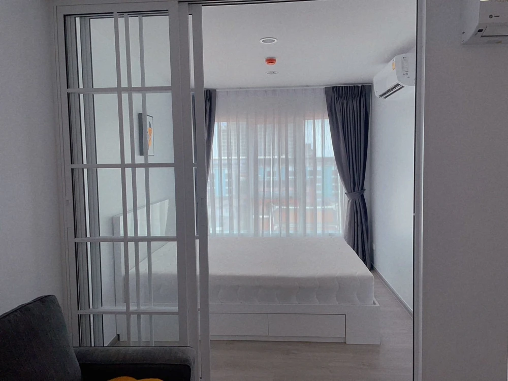 For rent RYE Talat Phlu, ready to move in, spacious and comfortable room, hurry and reserve now+++