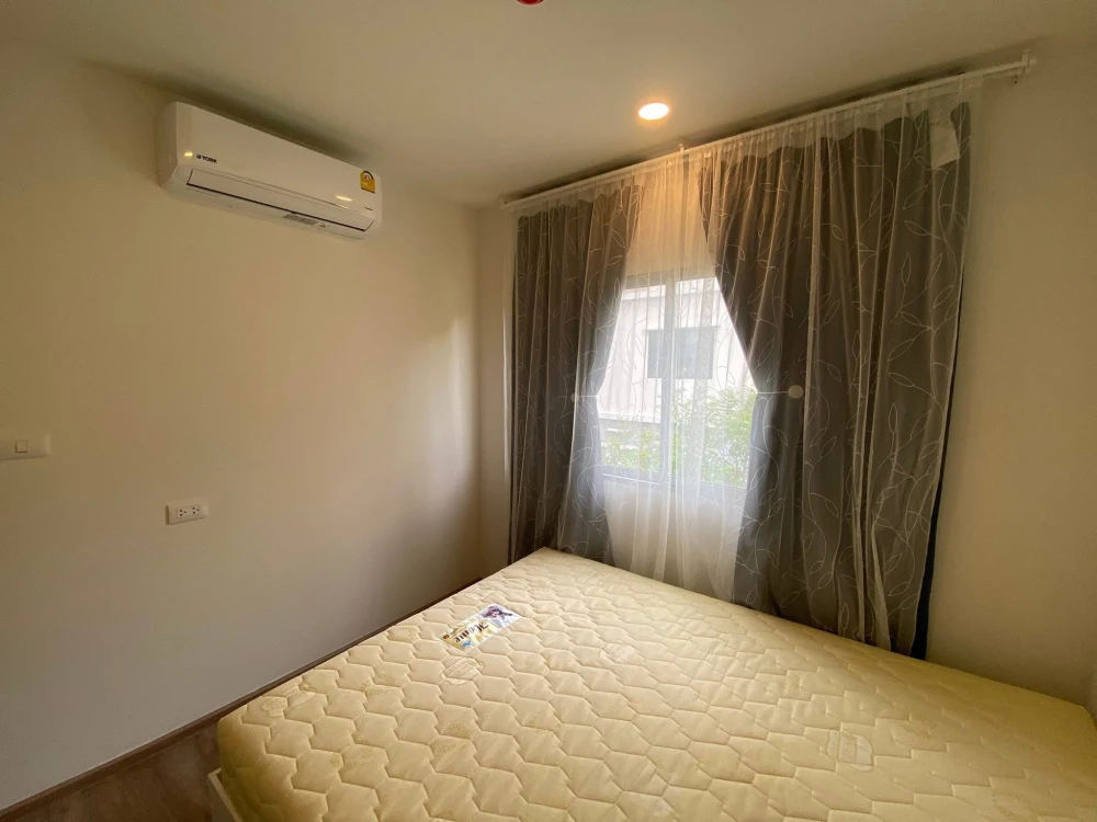 For rent: SENA KITH Rattanathibet - Bangbuathong, corner room with privacy, fully furnished, just bring your bags and move in.