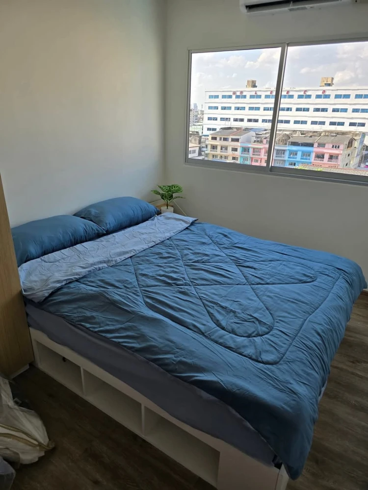 For rent: Sena kith Srinakarin-Sridan, a nice room with complete furniture and electrical appliances. Just bring your own things and you can move in.