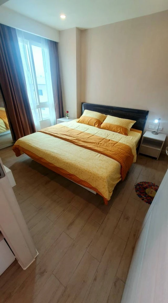 For rent or sale: Seven Seas Condo Resort Jomtien Pattaya, Building A, 5th floor, corner room, has a large balcony, ready to reserve now.