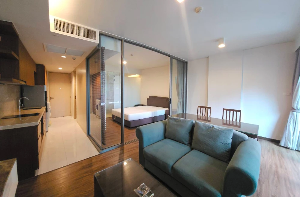 For rent: Fully furnished unit at Siamese 39 (2nd floor). Book now—don't miss out!