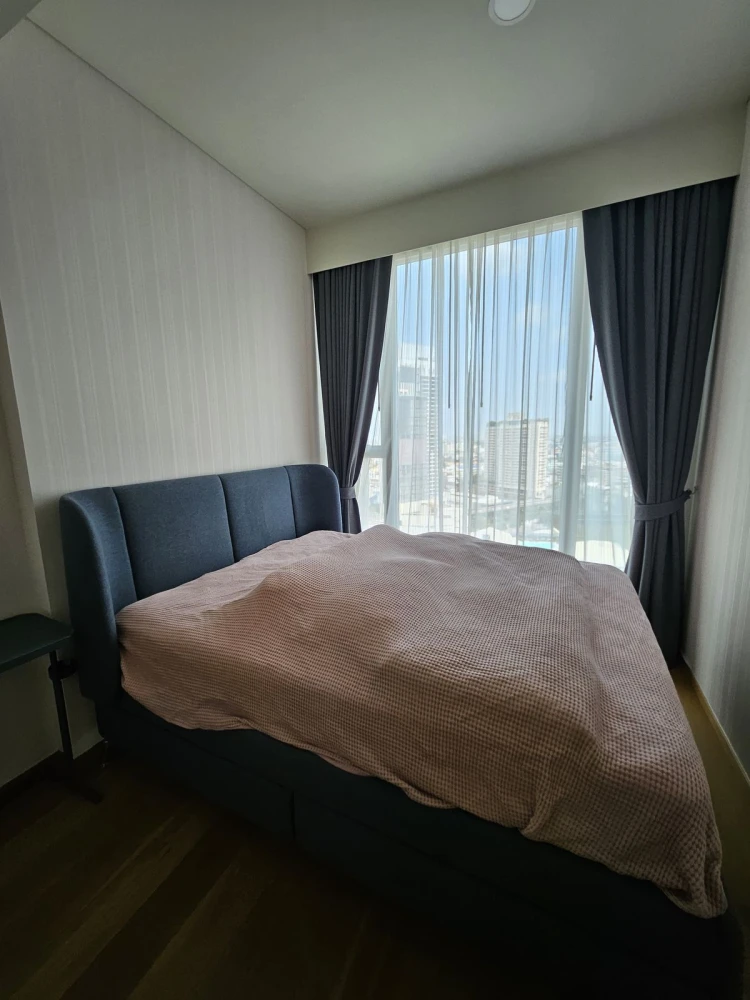 For rent: Siamese Exclusive Sukhumvit 42, 22nd floor, nice room, fully furnished, book now.