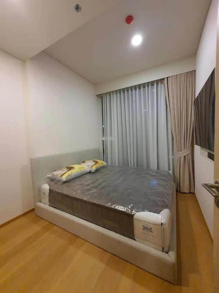 For rent: Siamese Exclusive Sukhumvit 42, close to the BTS station, convenient transportation, close to restaurants and cafes, ready for you to experi
