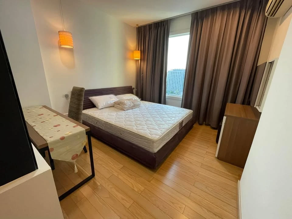 For rent: Siri @ Sukhumvit, North-facing room, no direct sunlight, unobstructed view, fully furnished. Book now!