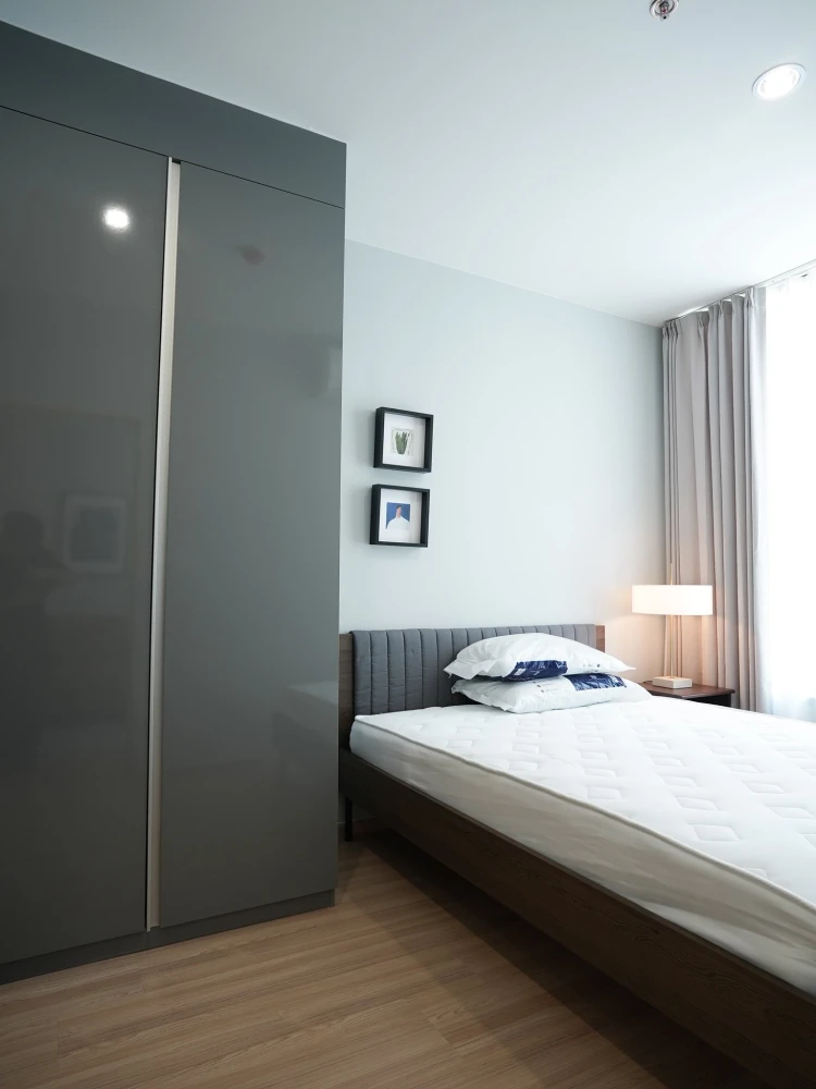 For rent: SKYRISE Avenue Sukhumvit 64, high floor, fully furnished, very livable. Book now!