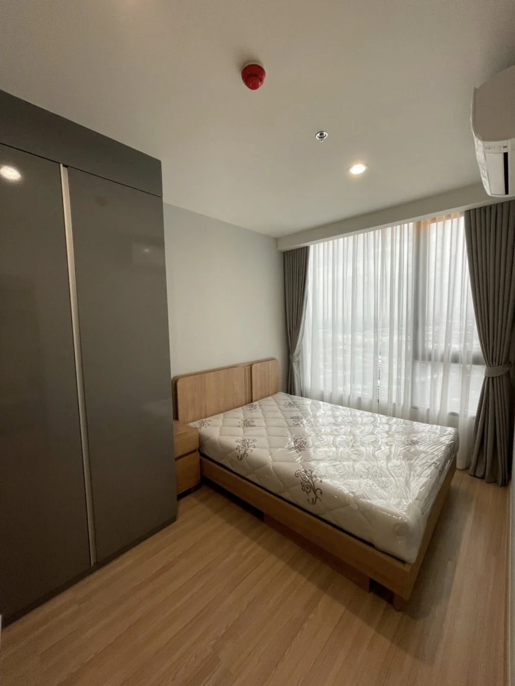 For rent: SKYRISE Avenue Sukhumvit 64, 1 bedroom, 1 bathroom, spacious living area, beautiful city view. Book now!